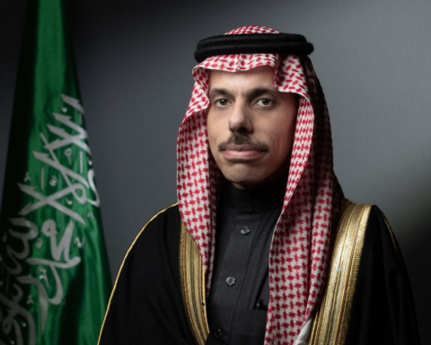 وزير الخارجية السعودي يبحث مستجدات المنطقة مع الأردن وباكستان وتركيا