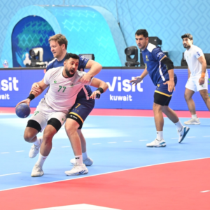 The Saudi national team defeats Australia and tops its group in the Asian Handball Championship