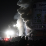 ارتفاع ضحايا حريق كراتشي بباكستان إلى 21 قتيلاً و60 مفقوداً