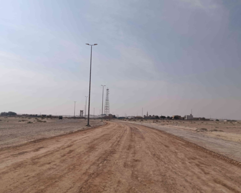 Al-Sarar Municipality enhances infrastructure by paving the streets of Hijrat Shafiya