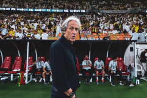 Al-Nassr coach warns the trio at risk before facing Damac and Al-Taawoun