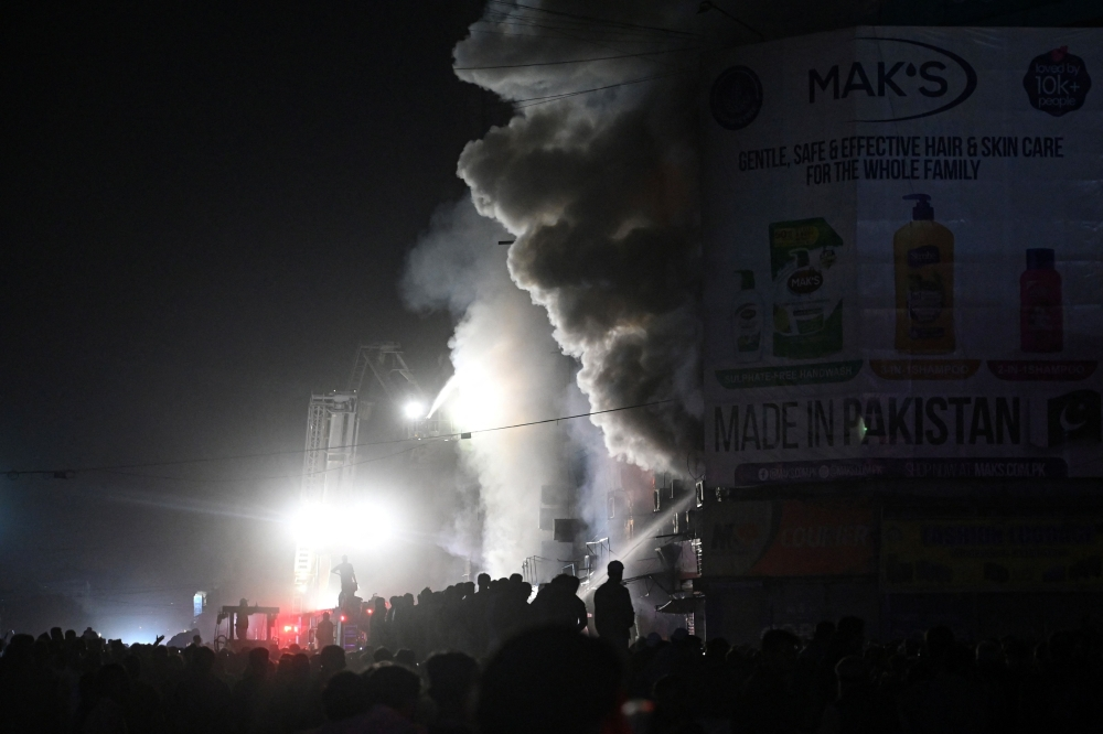 Saudi Arabia offers condolences to Pakistan for the victims of the Karachi shopping mall fire