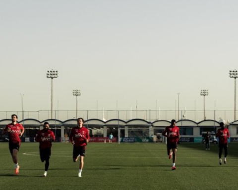 هوساوي والدوسري يشاركان في تدريبات الهلال قبل لقاء الفيحاء