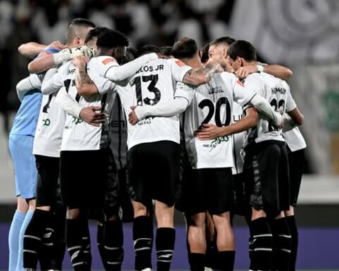 إيقاف إداري الشباب 4 مباريات وتغريمه بعد أحداث مباراة النصر