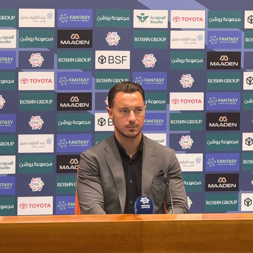 يايسله ينتقد ضغط المباريات ويشيد بتوني بعد فوز الأهلي