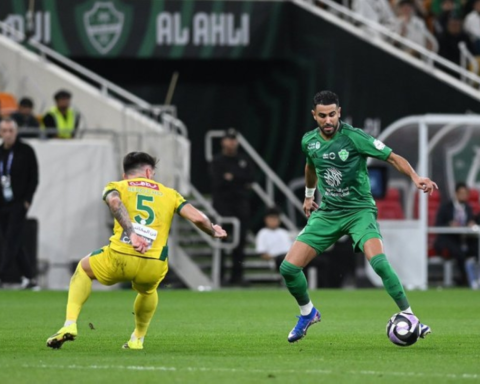 Riyad Mahrez challenges Al-Hilal and confirms: The Roshan League title is our goal at Al-Ahli