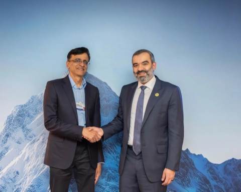 السعودية تعزز شراكات الذكاء الاصطناعي والبيانات في دافوس