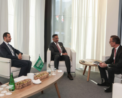 السعودية تستعرض فرصها الصناعية في دافوس لجذب الاستثمارات