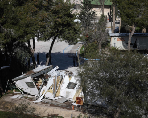 الاتحاد الأوروبي يدين هدم مقر الأونروا في الشيخ جراح: تداعيات خطيرة