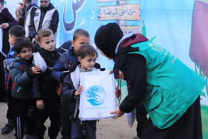 Saudi Arabia distributes winter clothing to students in Gaza through the King Salman Center