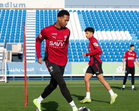 إنزاغي يضم مراد هوساوي لقائمة الهلال ضد الفيحاء في دوري روشن