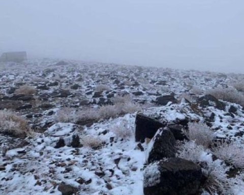 موجة باردة وصقيع في السعودية: إنذار أصفر لـ 6 مناطق