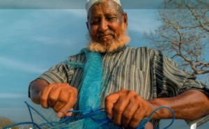 ريف السعودية يدعم الصيادين بـ1450 محرك وجهاز تتبع - تفاصيل المشروع