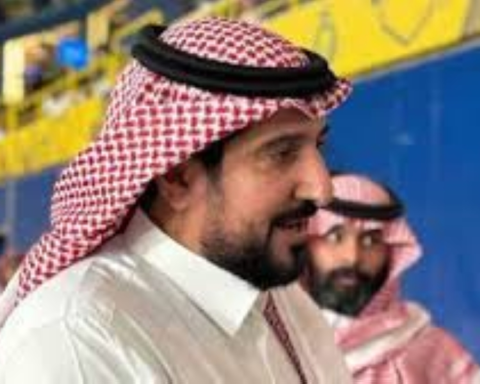 خالد المالك ينتقد التحكيم بعد فوز النصر على ضمك في دوري روشن