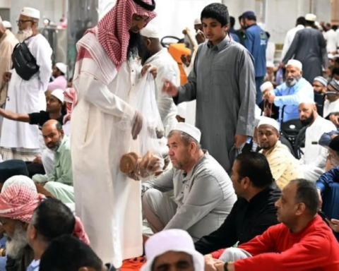 مواعيد تصاريح إفطار الصائمين بالمسجد النبوي لرمضان 1445