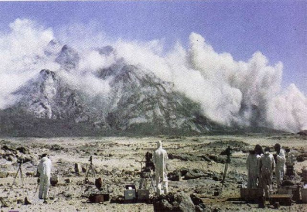 الإرث القاتل للتجارب النووية: 4 ملايين ضحية وقصص مروعة