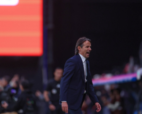 مباراة الهلال والفيحاء: غضب إنزاغي بعد خطأ الربيعي