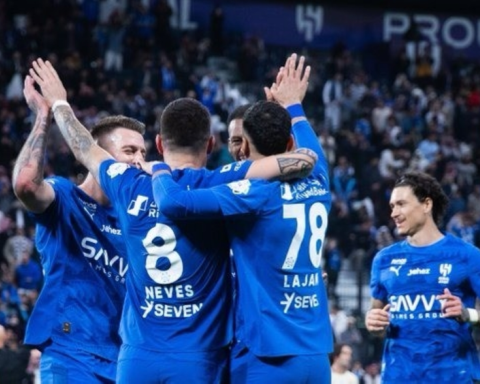 رسمياً: كايو سيزار يرحل عن الهلال إلى كورنثيانز البرازيلي