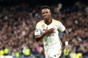 ريال مدريد ضد فياريال: فينيسيوس وأربيلوا في مهمة خطف الصدارة