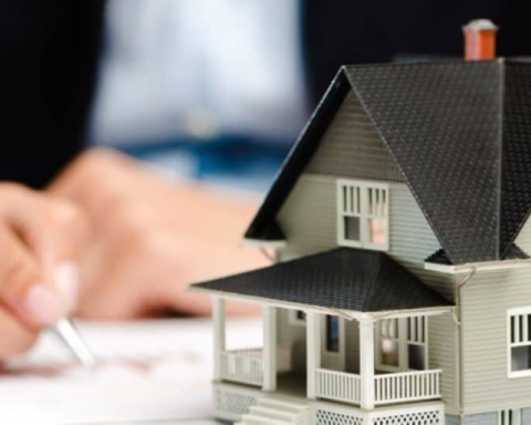 بدء التسجيل العيني لـ 122 عقاراً في مكة والدمام وأملج