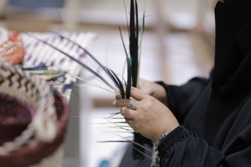 نظام الحرف والصناعات اليدوية الجديد: حظر المقلد وإلزامية الترخيص