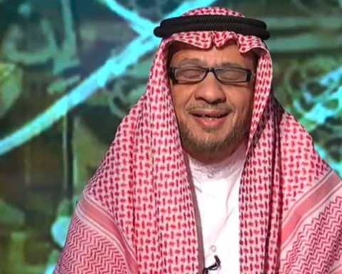 وفاة الإعلامي عبدالكريم المقرن وموعد الصلاة عليه بجامع الراجحي