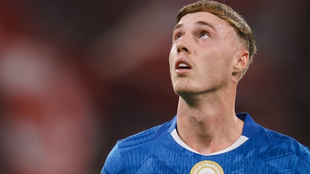 روسينيور يؤكد سعادة كول بالمر في تشلسي وينفي شائعات الحنين لمانشستر