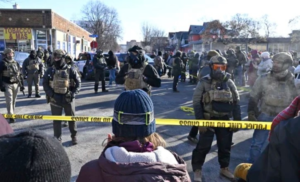 مقتل شخص برصاص فدرالي في مينيابوليس وتيم والز يهاجم ترامب