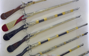 خطوات وشروط إذن التنقل بالسلاح عبر أبشر والمناطق المحظورة