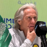 جيسوس ينتقد إدارة النصر وسياسة التعاقدات في تصريح ناري