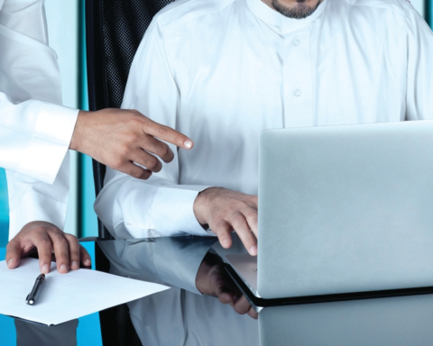 وزارة الصحة تلغي الإجازات بأثر رجعي عبر نظام موارد | رؤية 2030