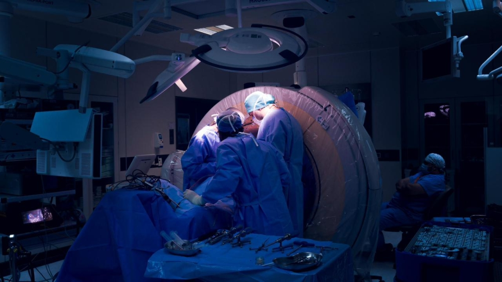 إنقاذ 260 مريض دماغ في مكة عبر قسطرة عصبية متطورة