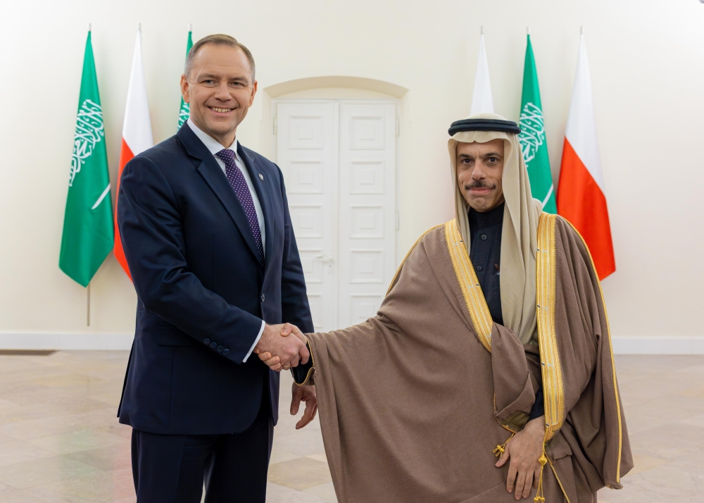 الرئيس البولندي ووزير الخارجية السعودي.. شراكة وأمن إقليمي