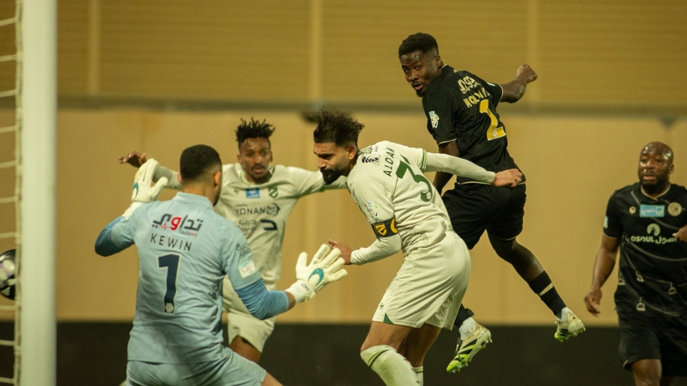 الحزم يفوز على ضمك 2-1 في ريمونتادا مثيرة بدوري روشن