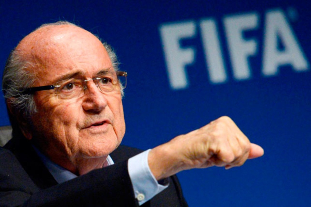 بلاتر يحذر من مونديال 2026 في أمريكا ويدعو للمقاطعة