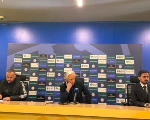 مستقبل لاعبي النصر: كاسترو يؤكد استقرار الفريق للمنافسة