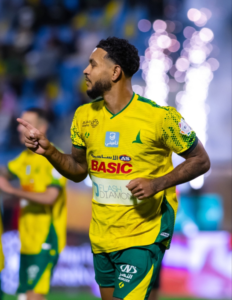 حقيقة انتقال جوشو كينغ للهلال.. الخليج يرد رسمياً