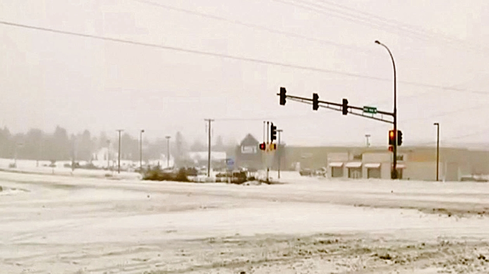 إغلاق السفارة السعودية بأمريكا بسبب عاصفة ثلجية وتحذيرات للمواطنين