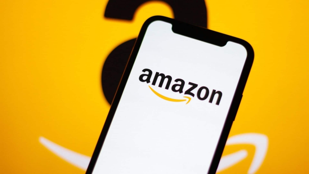 أمازون تسرح 16 ألف موظف وتتجه نحو الذكاء الاصطناعي