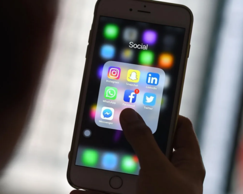 Banning social media for teenagers in Europe: Will it become a reality in 2026?