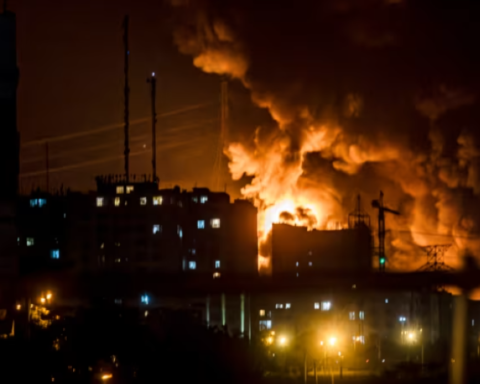 China warns against military adventure against Iran and calls for dialogue