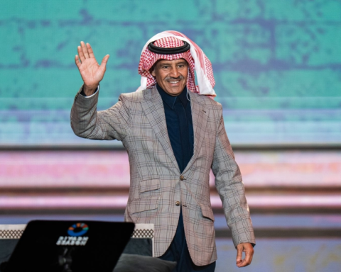 Khaled Abdel Rahman undergoes a second eye operation and reassures his fans