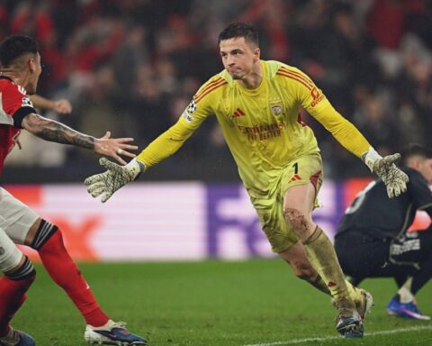 ريال مدريد يخسر أمام بنفيكا 4-2 ويتجه لملحق دوري أبطال أوروبا