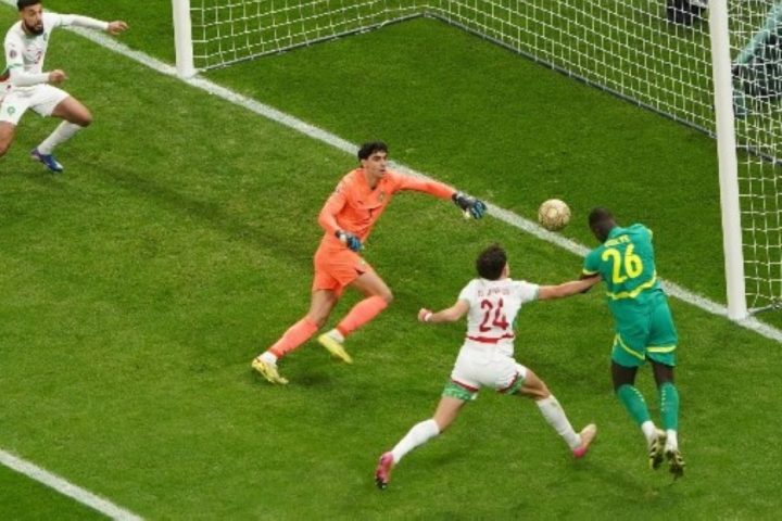 كاف يفرض عقوبات قاسية على السنغال بعد نهائي أمم الصالات