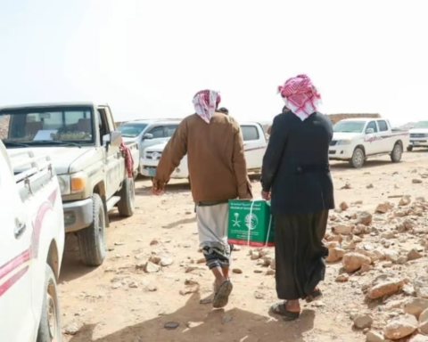 King Salman's relief aid in Hadramawt: 2150 food baskets
