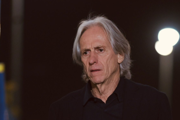 Brozovic's absence from Al-Nasr's match against Al-Kholoud: Details of the injury and its impact