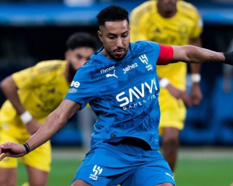 سالم الدوسري وإهدار ركلات الجزاء: أرقام وتحديات النجم السعودي