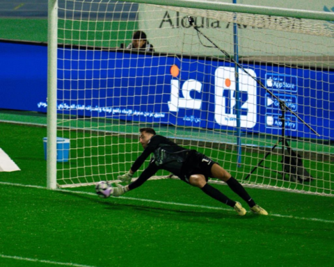 ركلة جزاء الهلال ضد القادسية: خبير يؤكد صحتها بدوري روشن