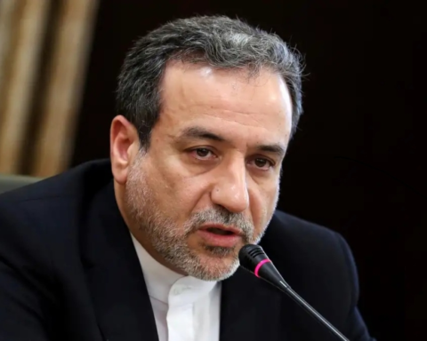 Iran's foreign minister visits Türkiye to discuss mediation with Washington