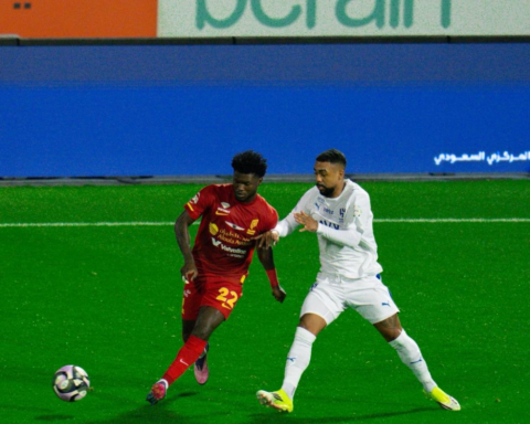 تعادل الهلال والقادسية 2-2 | نزيف نقاط متصدر دوري روشن